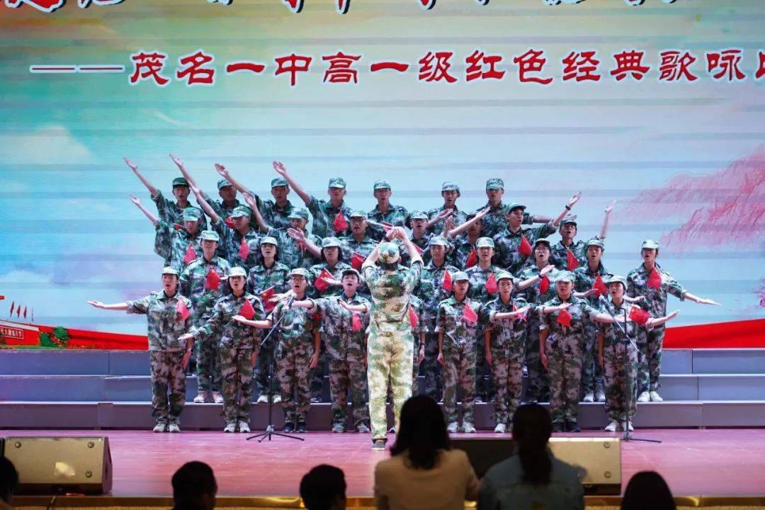 宝马mini-LB改色膜胡椒白,整体奶里奶气的白色