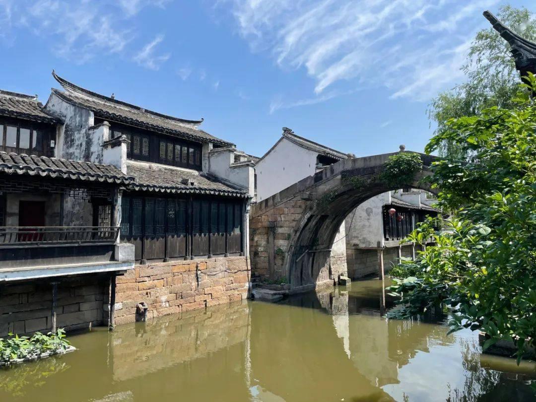 逃离沙地